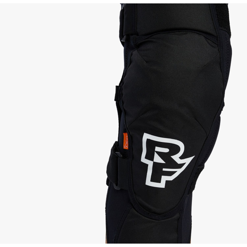OCHRANIACZ KOLAN DŁ. RACE FACE AMBUSH LEG, BK,
