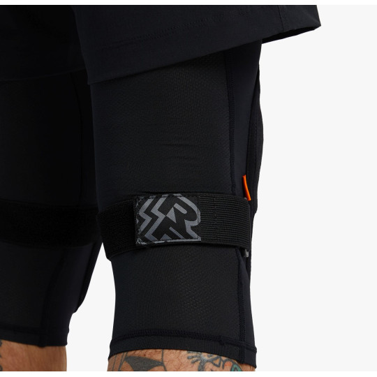 OCHRANIACZ KOLAN RACE FACE INDY KNEE, BLK,